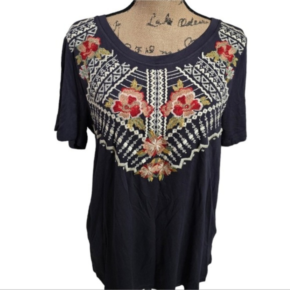 Jodifl Heavy Embroidery Dark Grey and Pink Super Soft Tee Shirt Size Small